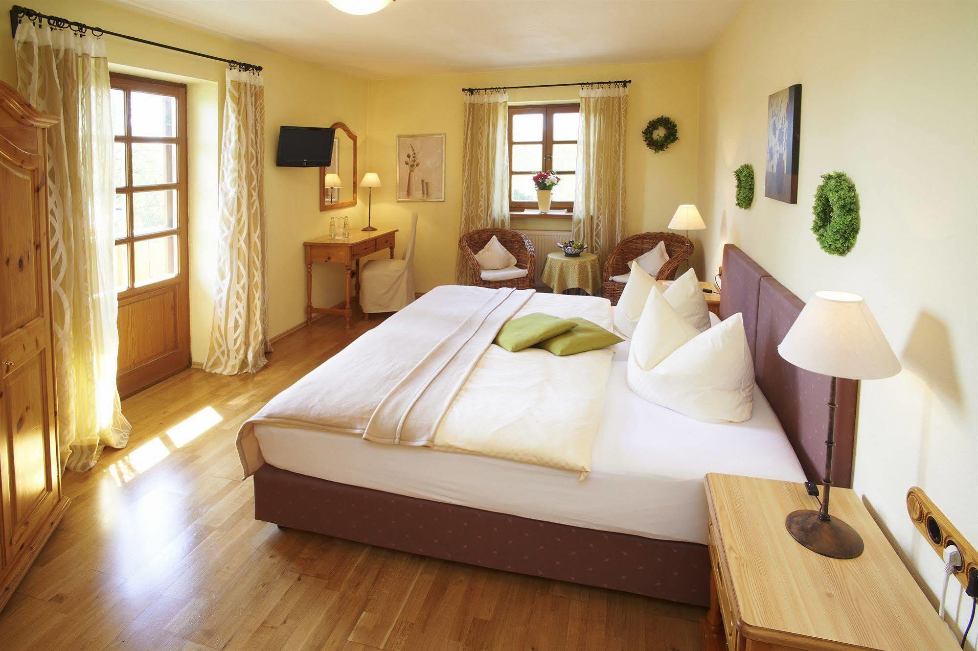 Hotel Oberwirt 오빙 외부 사진